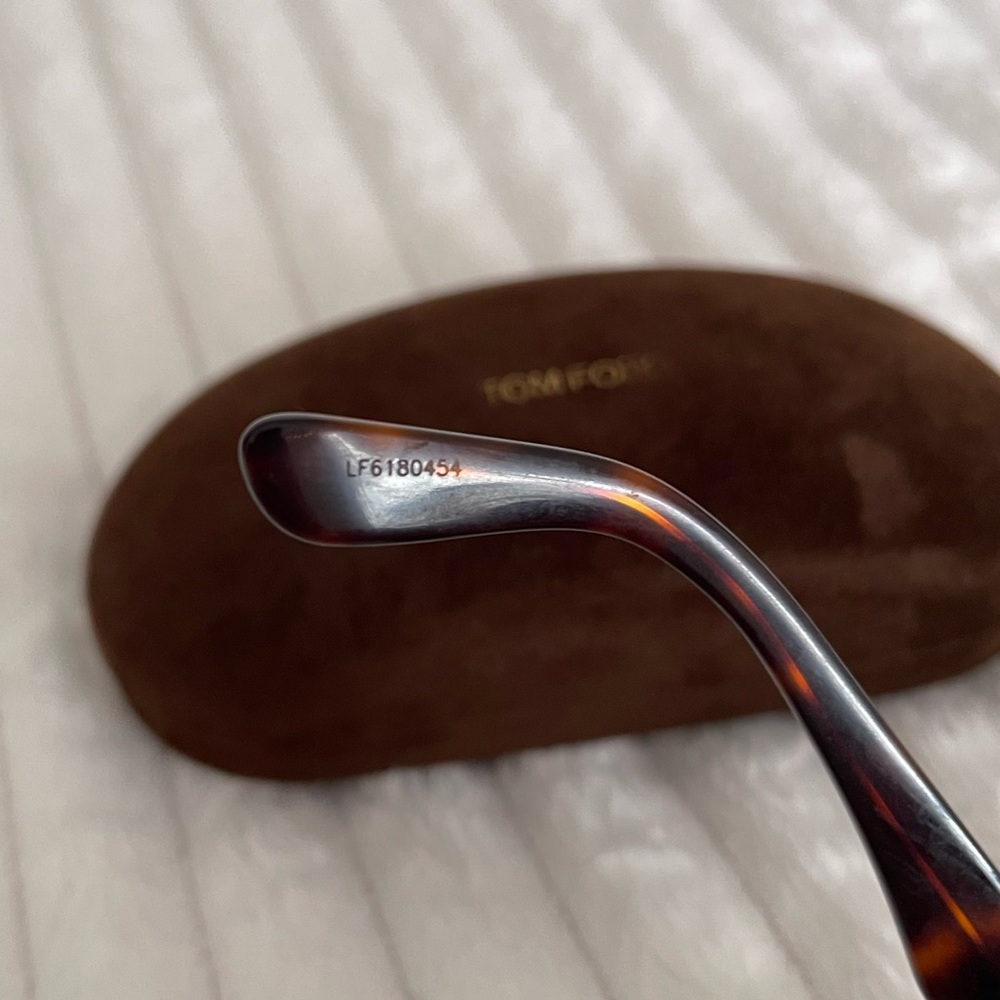 Tom Ford Conrad Brow-Bar Sunglasses - Picture 16 of 16